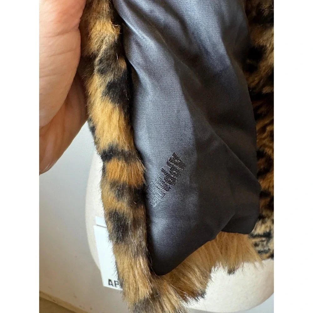 Apparis Scarf Jasper Leopard Print Faux Fur Trendy‎ Outerwear Outdoor Chic NWT